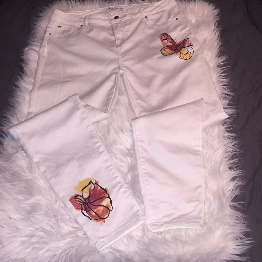 Truth + Theory Straight Leg White Jeans Sz 12